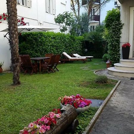 Bed and Breakfast A Casa Di Clo Pesaro Exterior foto